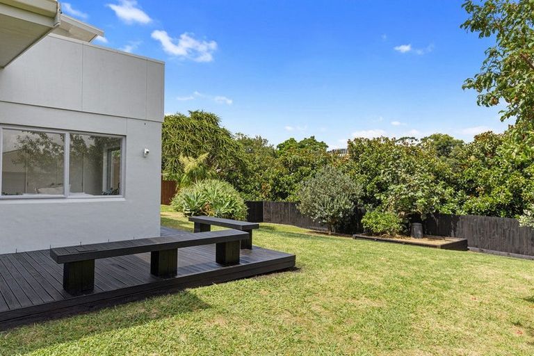 Photo of property in 13 Olive Close, Omokoroa, 3114