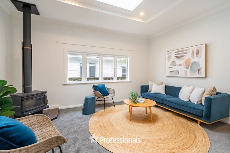 Photo of property in 28 Miro Street, Eastbourne, Lower Hutt, 5013