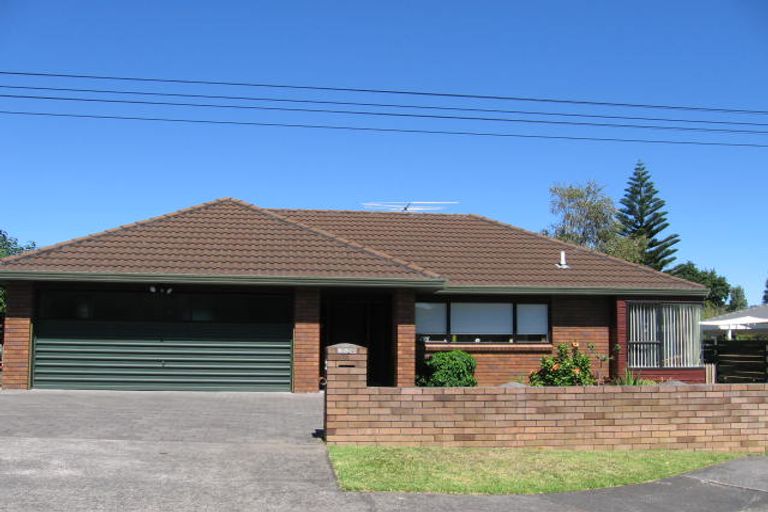 Photo of property in 1/24 Woodbridge Lane, Milford, Auckland, 0620