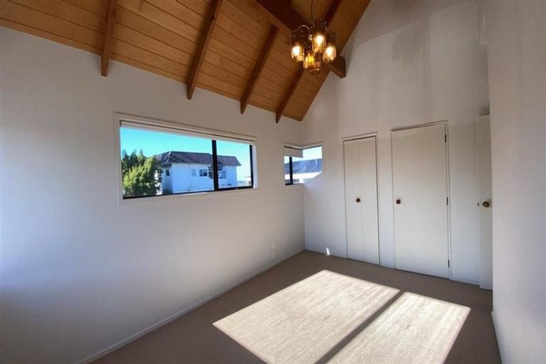Photo of property in 240b Devonport Road, Tauranga, 3110