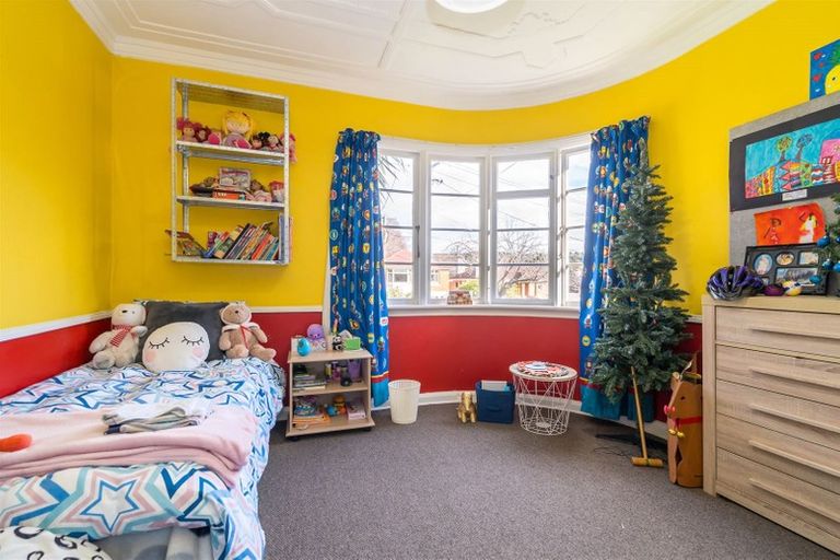 Photo of property in 33 Glendining Avenue, North East Valley, Dunedin, 9010