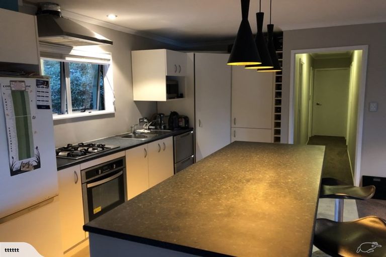 Photo of property in 10 Sapphire Place, Bayview, Auckland, 0629