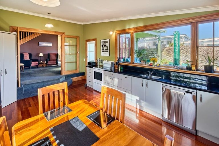 Photo of property in 126 Clyde Street, Island Bay, Wellington, 6023