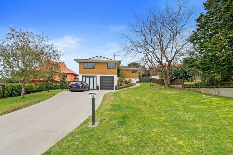 Photo of property in 10 Blackmore Drive, Lynmore, Rotorua, 3010