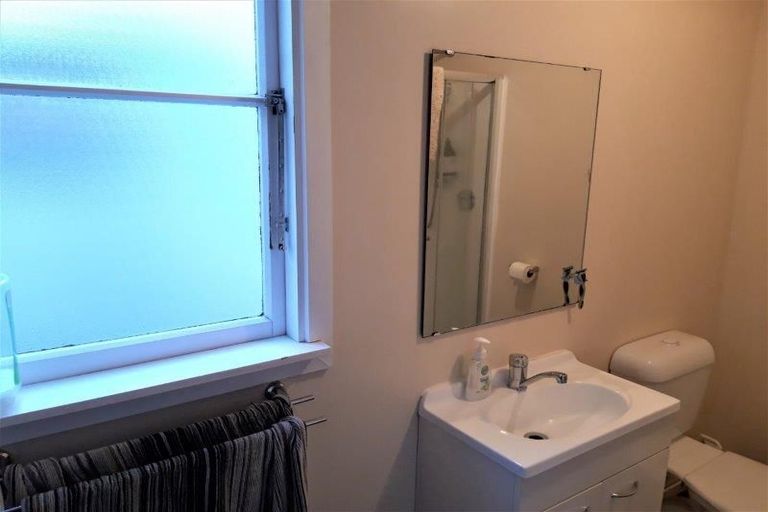 Photo of property in 69 Peverel Street, Riccarton, Christchurch, 8041