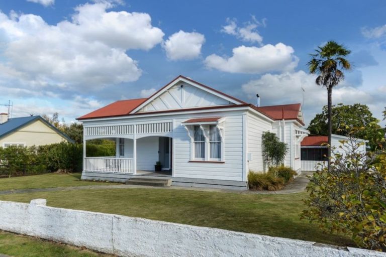 Photo of property in 15 Saint Marys Road, Waipukurau, 4200