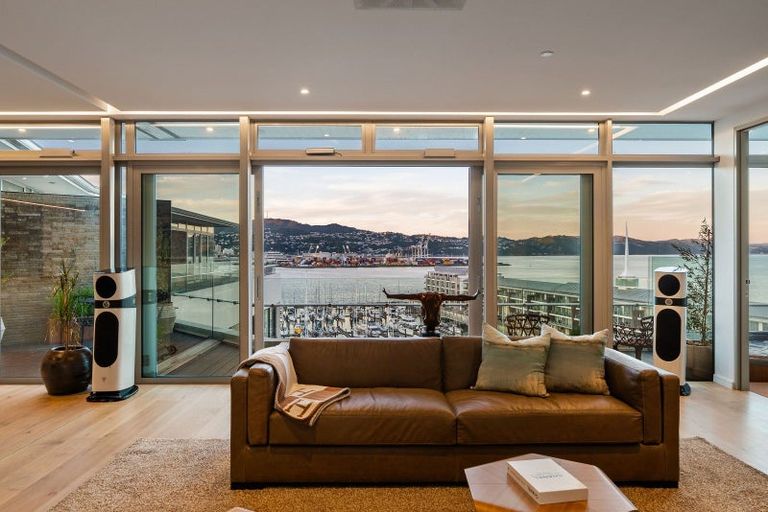 Photo of property in Chaffers Dock, 602/22 Herd Street, Te Aro, Wellington, 6011
