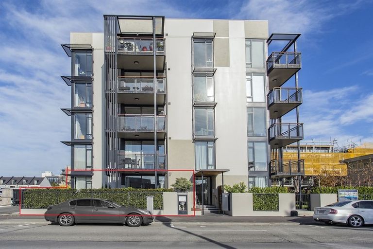 Photo of property in 1/50 Kilmore Street, Christchurch Central, Christchurch, 8013