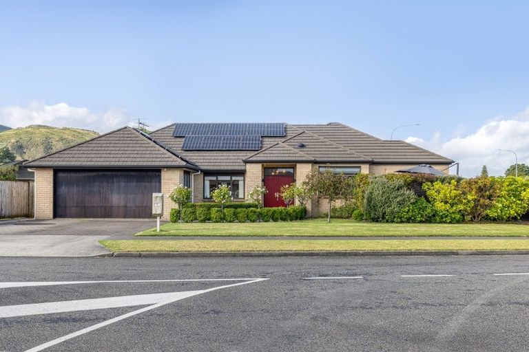 Photo of property in 2 Georgia Grove, Paraparaumu, 5032