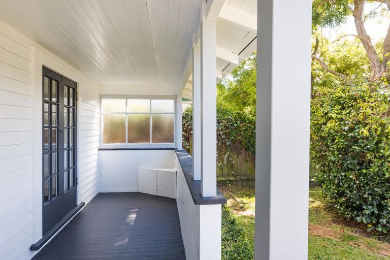 Photo of property in 7 Karaka Street, Hokowhitu, Palmerston North, 4410