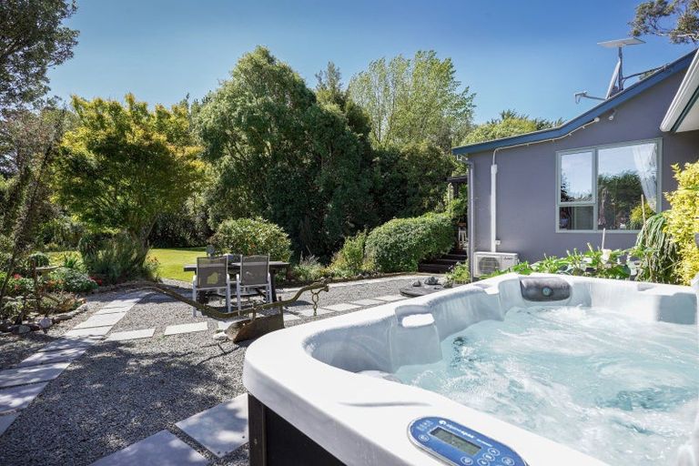 Photo of property in 201 Rangiora Leithfield Road, Sefton, Rangiora, 7477