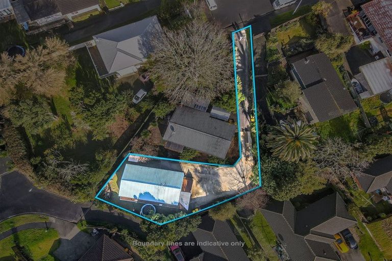 Photo of property in 2/38 Arlette Place, Massey, Auckland, 0614