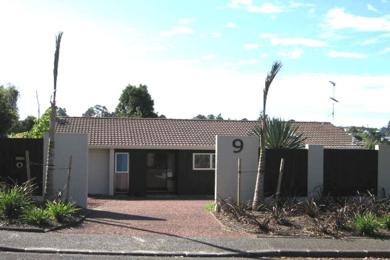 Photo of property in 9 Portobello Place, Torbay, Auckland, 0630