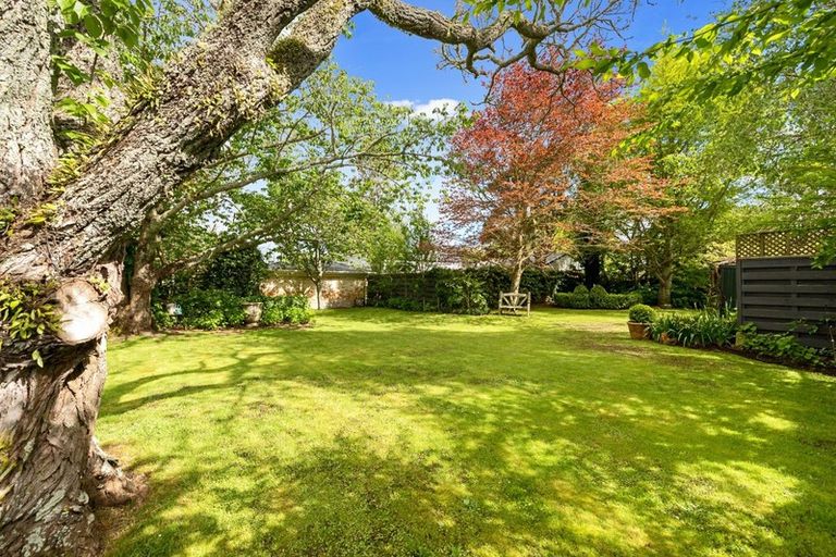 Photo of property in 3 Gillies Avenue, Claudelands, Hamilton, 3214