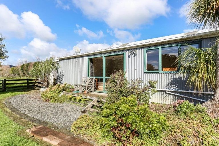 Photo of property in 310 Mcnicol Road, Clevedon, Papakura, 2585