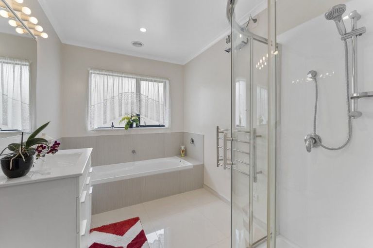 Photo of property in 6 Moy Place, Otaki, 5512