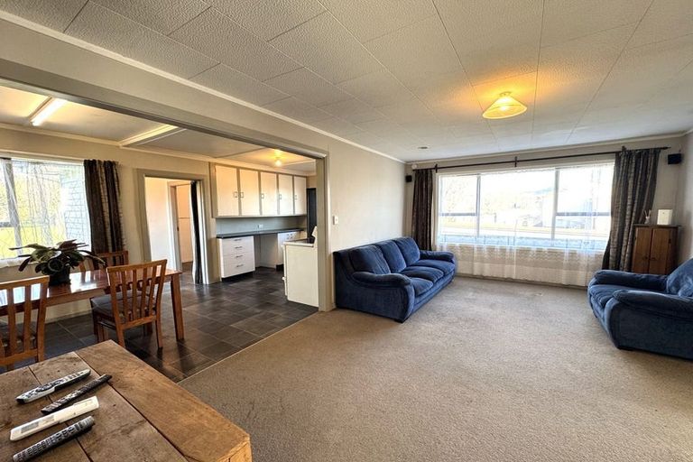 Photo of property in 2 Springfield Street, Balclutha, 9230