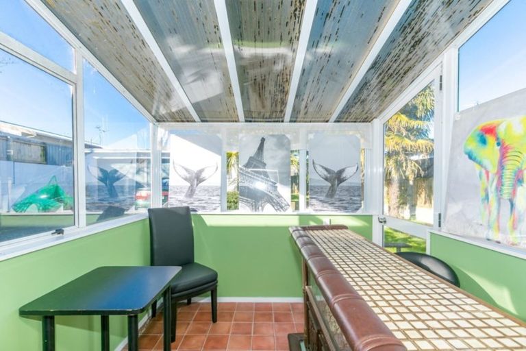 Photo of property in 15 Livingstone Avenue, Nawton, Hamilton, 3200