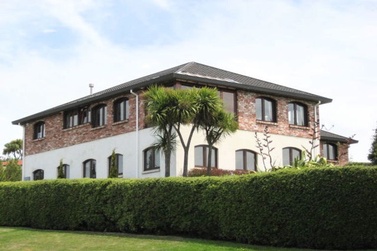 Photo of property in 10 Godley Drive, Scarborough, Christchurch, 8081