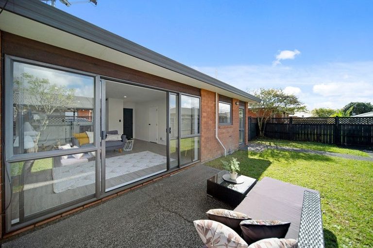 Photo of property in 14 Morewood Lane, Favona, Auckland, 2024
