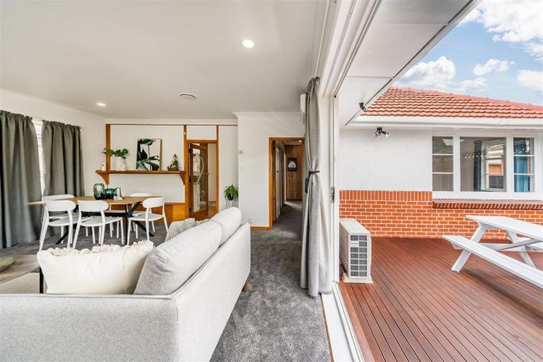 Photo of property in 54 Routley Crescent, Elderslea, Upper Hutt, 5018