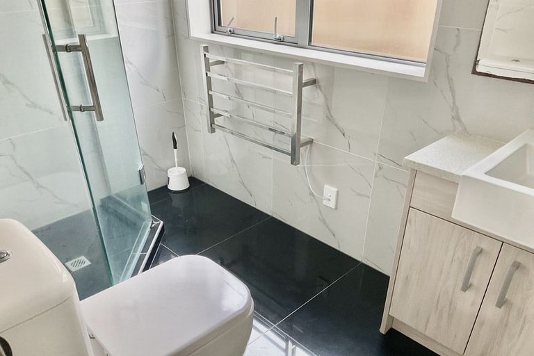 Photo of property in 20 Ballindrait Drive, Flat Bush, Auckland, 2019