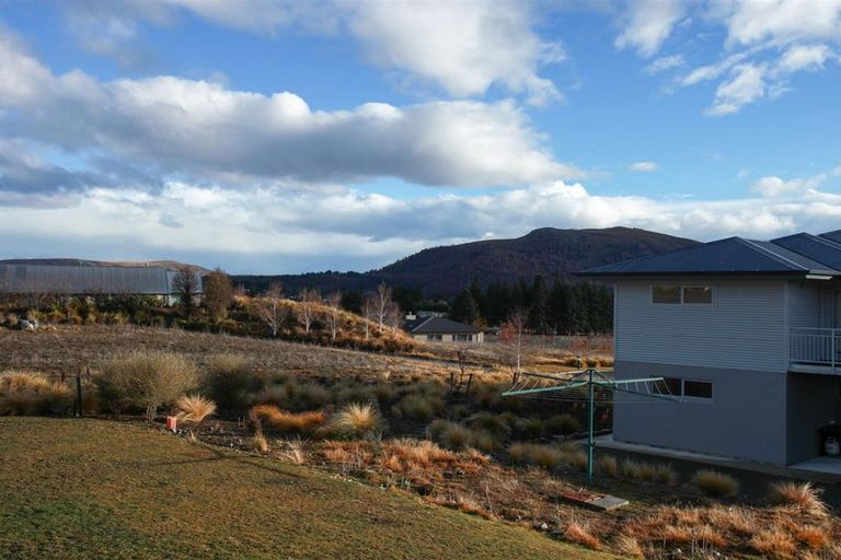 Photo of property in 7 Rankin Rise, Lake Tekapo, 7999