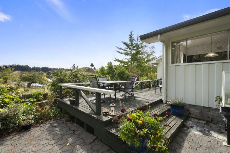 Photo of property in 5b Ongo Road, Hunterville, 4730