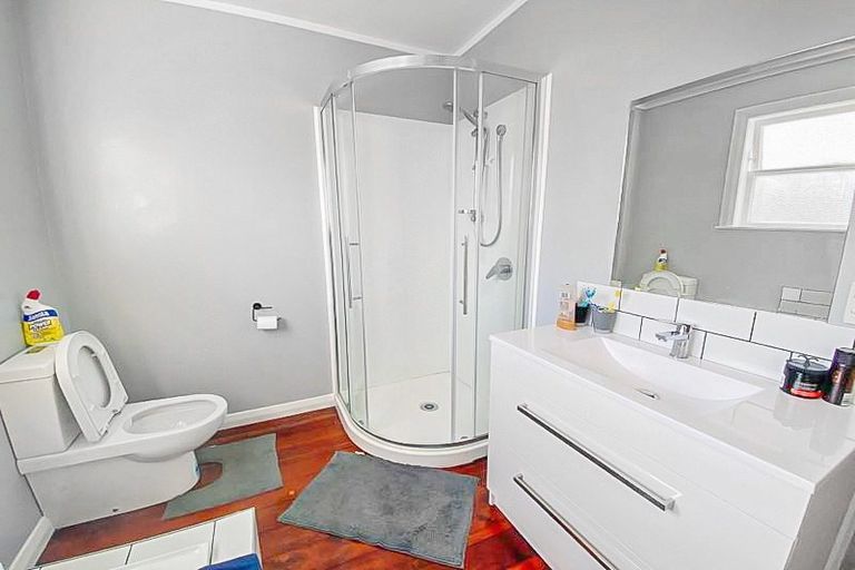 Photo of property in 105 Derby Street, Feilding, 4702