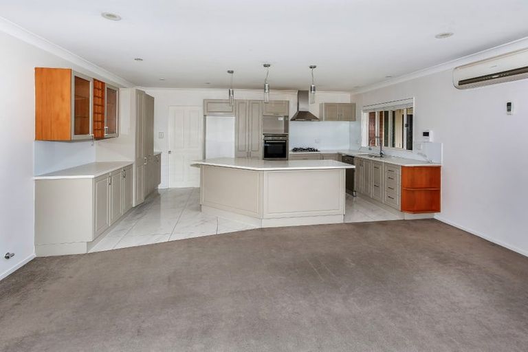 Photo of property in 6 Waione Court, Takanini, 2112