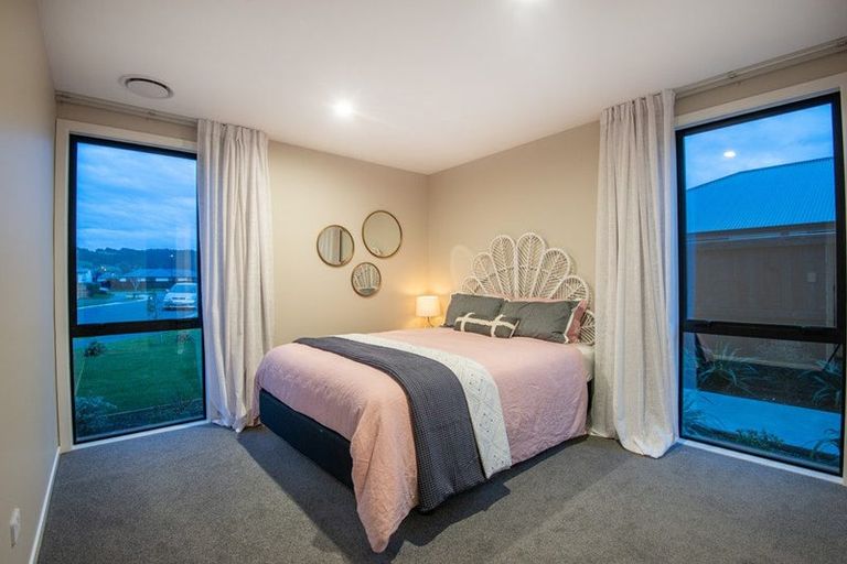 Photo of property in 11 Silverdale Place, Mosgiel, 9024