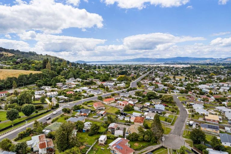 Photo of property in 4 Bay Grove, Pukehangi, Rotorua, 3015