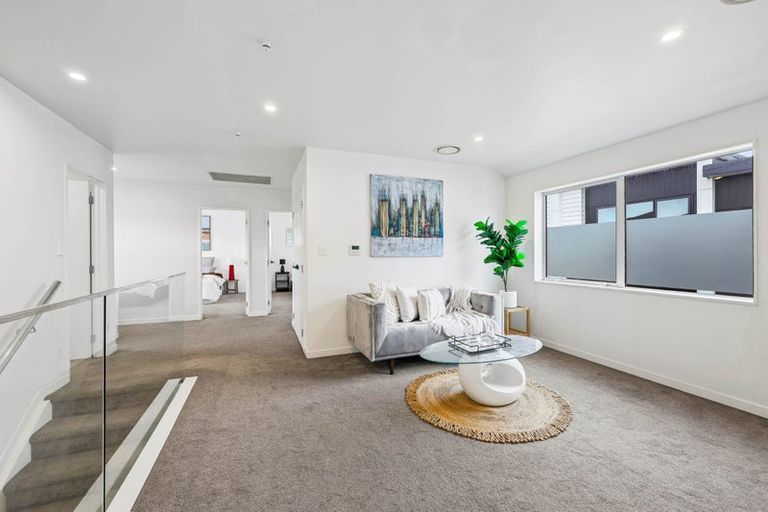 Photo of property in 25b Tudor Road, Henderson, Auckland, 0610