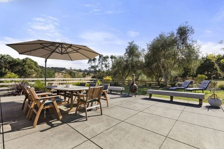 Photo of property in 237 Stoney Creek Road, Kaukapakapa, 0873