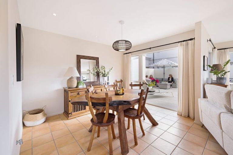 Photo of property in 6 Sovereign Drive, Papamoa Beach, Papamoa, 3118