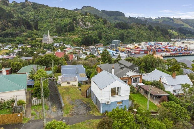 Photo of property in 17 Constitution Street, Dunedin Central, Dunedin, 9016