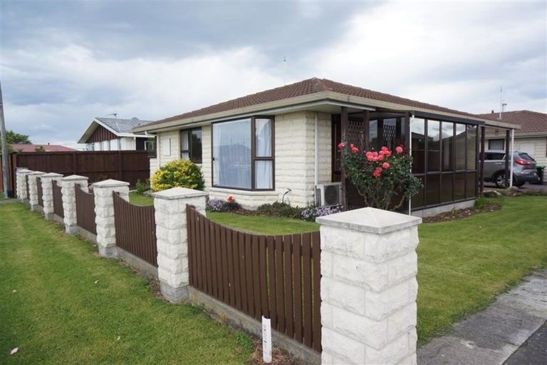 Photo of property in 3a White Street, Rangiora, 7400