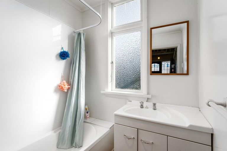 Photo of property in 2 John Street, Abbotsford, Dunedin, 9018