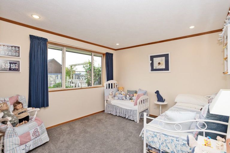 Photo of property in 39 Spence Avenue, Otatara, Invercargill, 9879