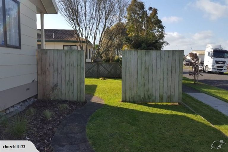 Photo of property in 10 Shelley Jane Place, Dinsdale, Hamilton, 3204