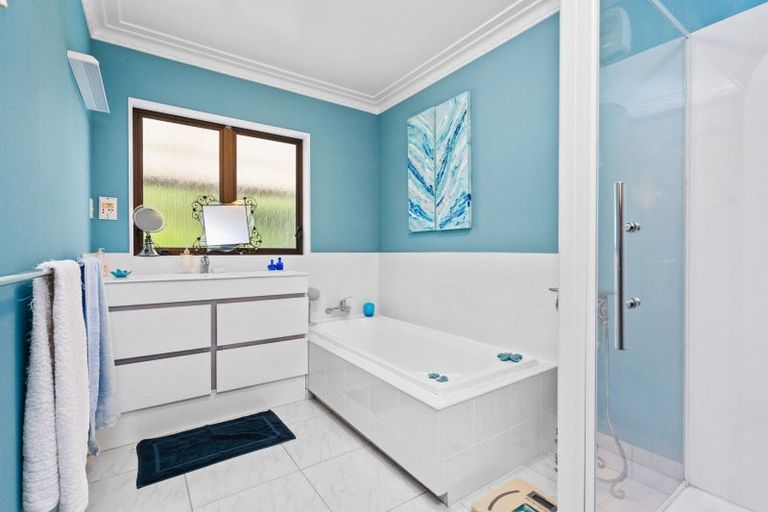 Photo of property in 24 Kea Place, Woodhill, Whangarei, 0110