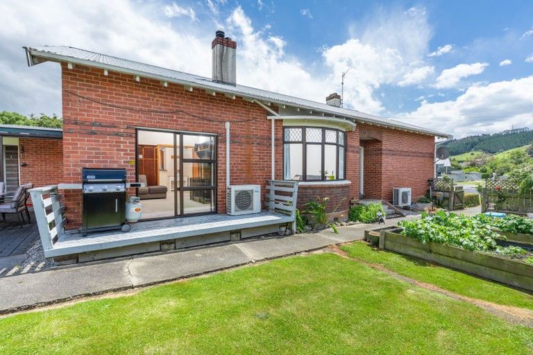 Photo of property in 7 Skerries Street, Outram, 9019