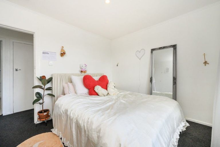 Photo of property in 67a Dundas Road, Sanson, 4817