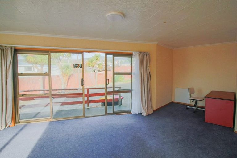 Photo of property in 15 Blackwater Street, Bluff, 9814