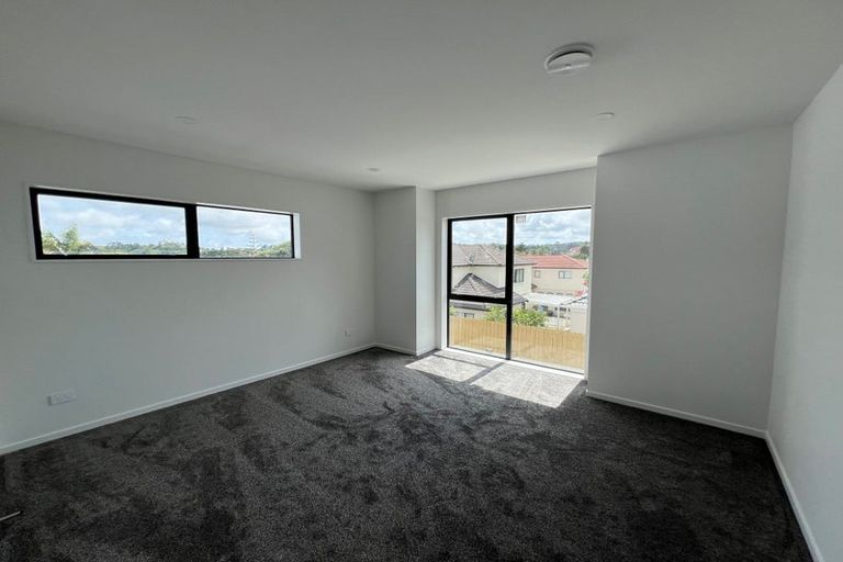 Photo of property in 255b Hill Road, The Gardens, Auckland, 2105