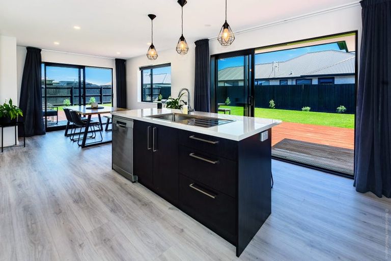 Photo of property in 28 Collisson Street, Leeston, 7632