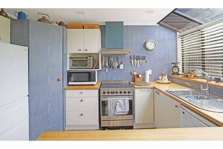 Photo of property in 32b Jacaranda Place, Kerikeri, 0230