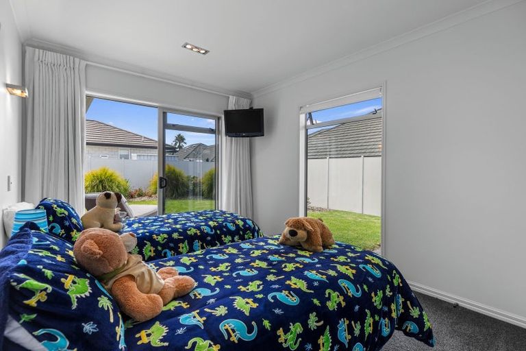 Photo of property in 49 Oceania Sands Way, Papamoa Beach, Papamoa, 3118