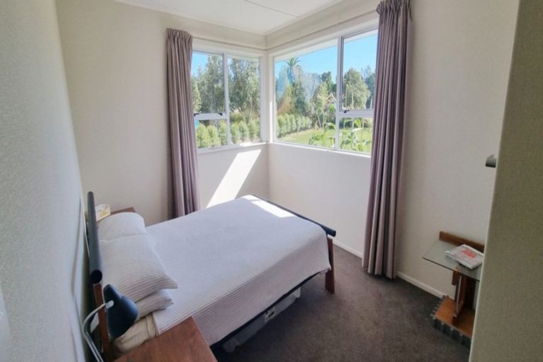 Photo of property in 174 Muhunoa Road West, Ohau, Levin, 5570