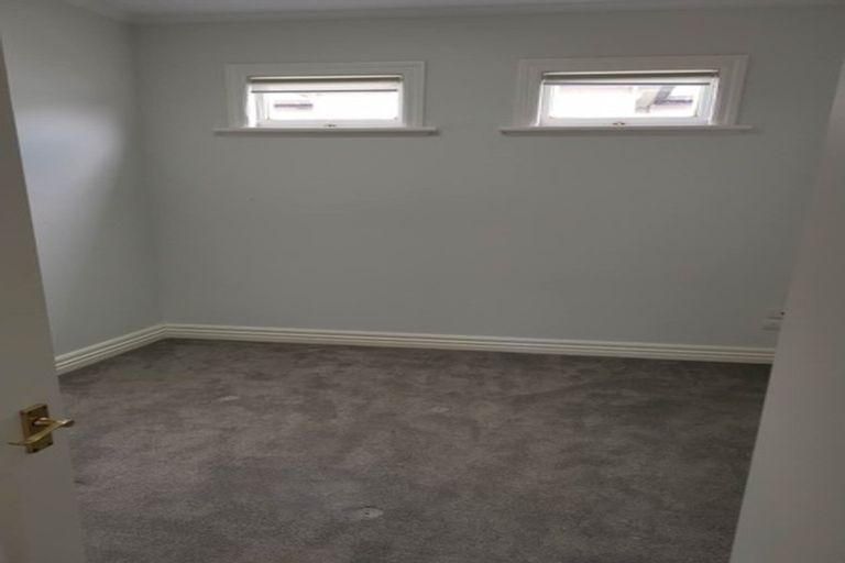 Photo of property in 9/2 Georgia Terrace, Albany, Auckland, 0632